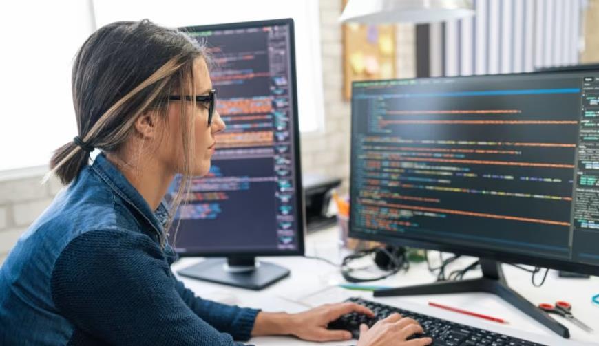 镇赉县软件开发公司:破解CI/CD管道加速难题,打造高效交付引擎